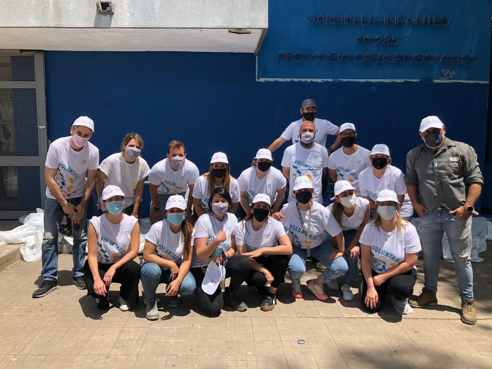 Los Voluntarios YPF Luz realizaron una Jornada de Pintura en La Plata